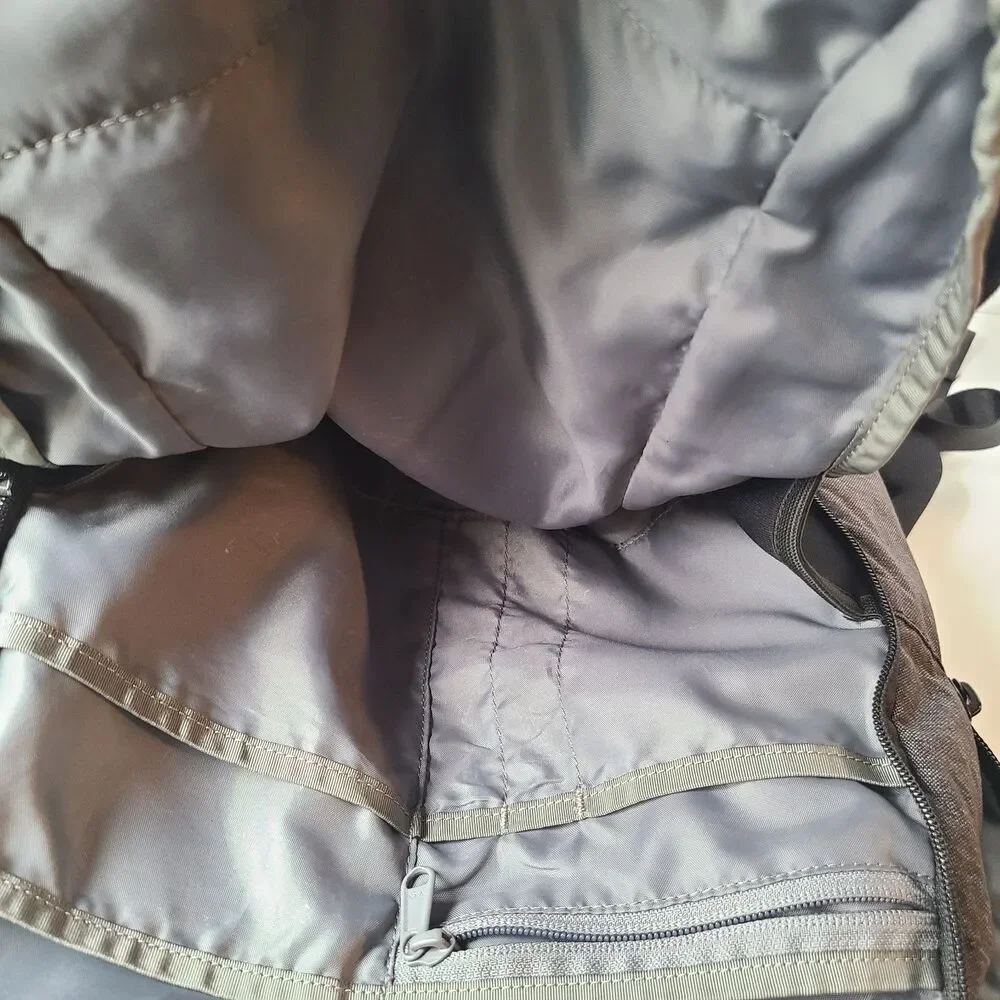 Timbuk2 OS One Love Gray Laptop Backpack Travel Work School Carry-On EUC